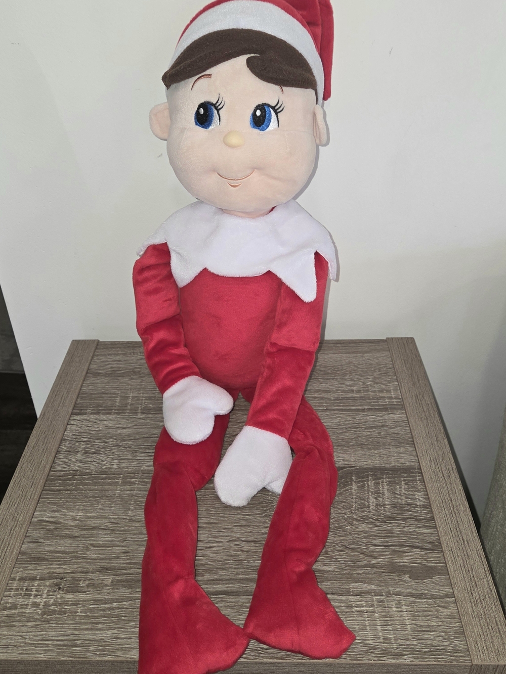CCA and B Elf 2009 On The Shelf Boy Plush 27'' in Length SEE DESCRIPTION.
